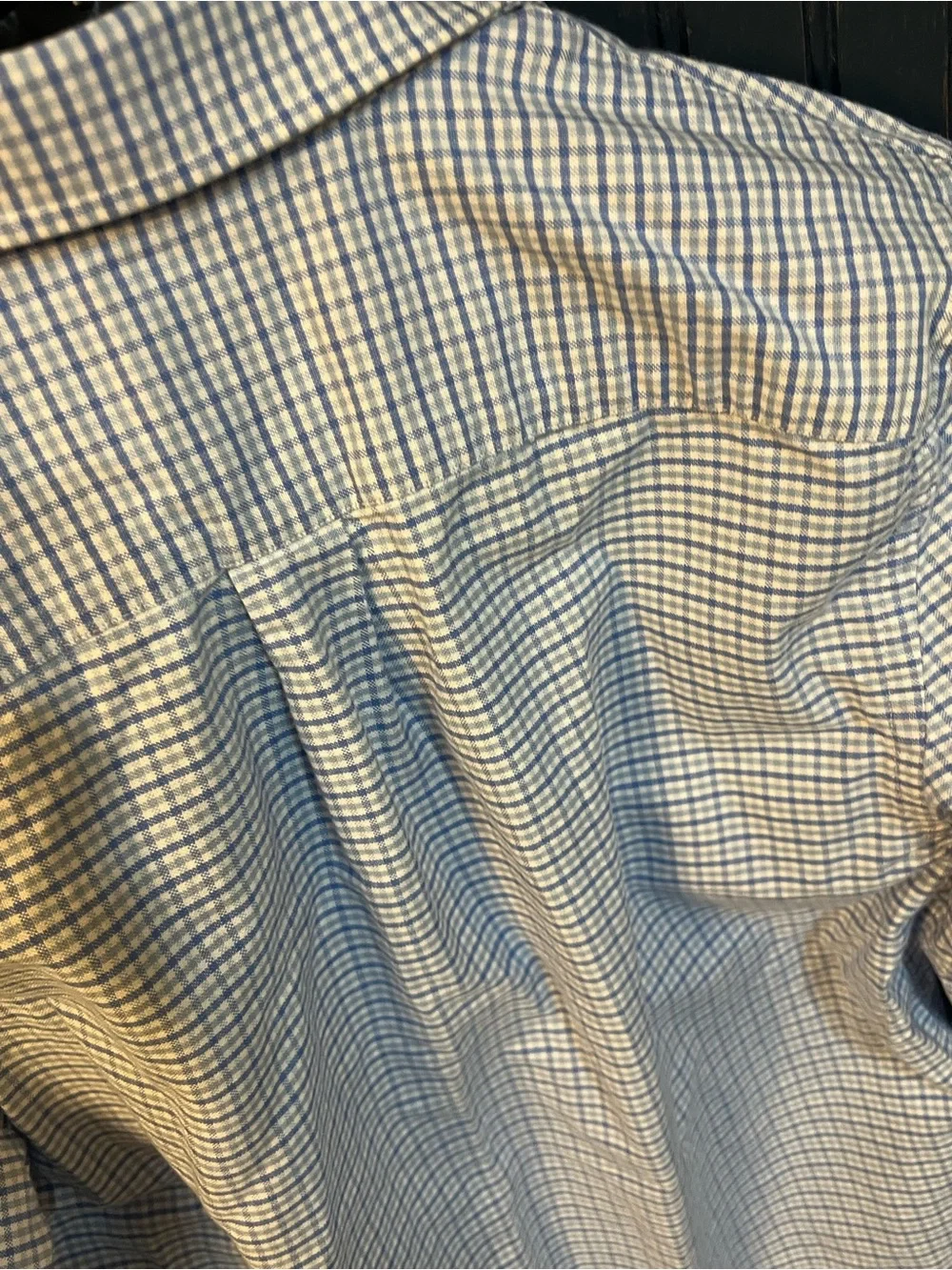Boys vineyard vines blue plaid button down m 12-14